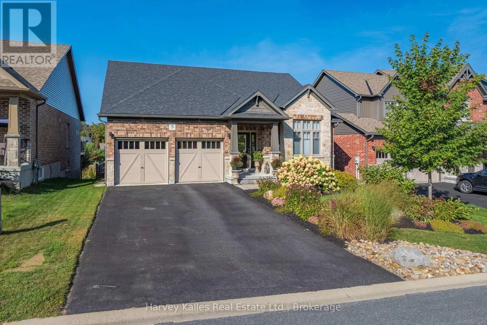 5 BRAESIDE CRESCENT
