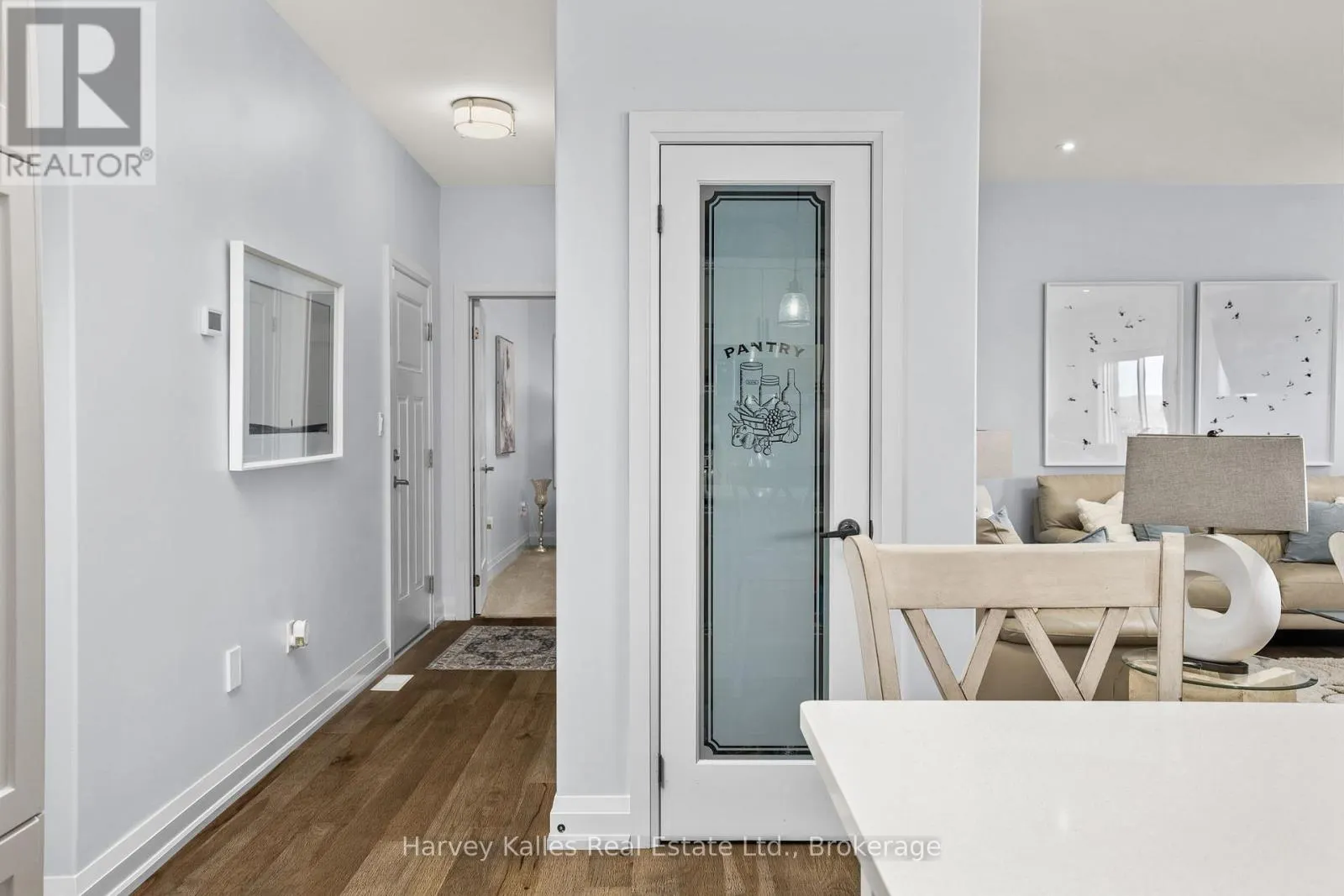 5 BRAESIDE CRESCENT