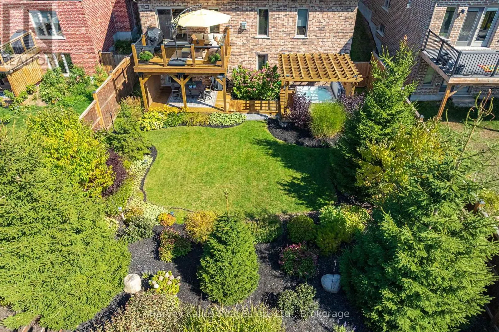 5 BRAESIDE CRESCENT