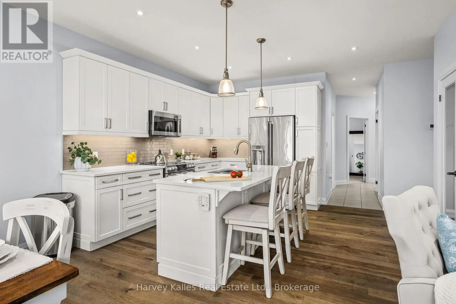 5 BRAESIDE CRESCENT