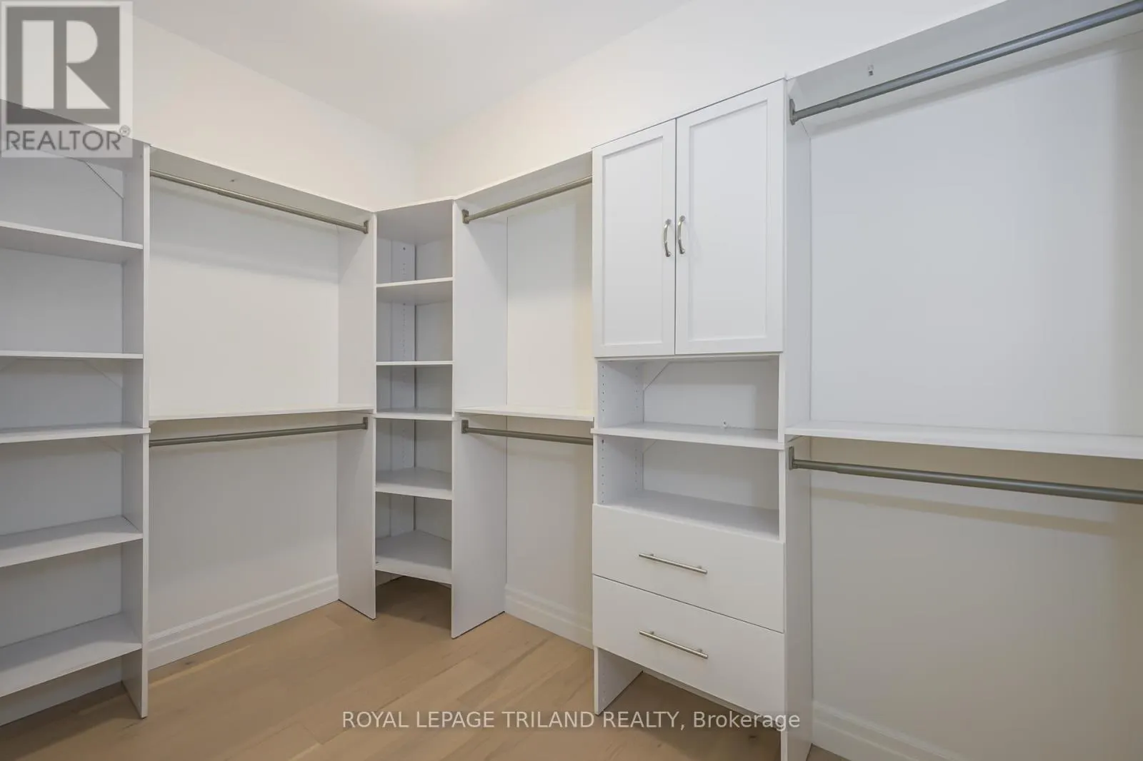 4211 LIBERTY CROSSING