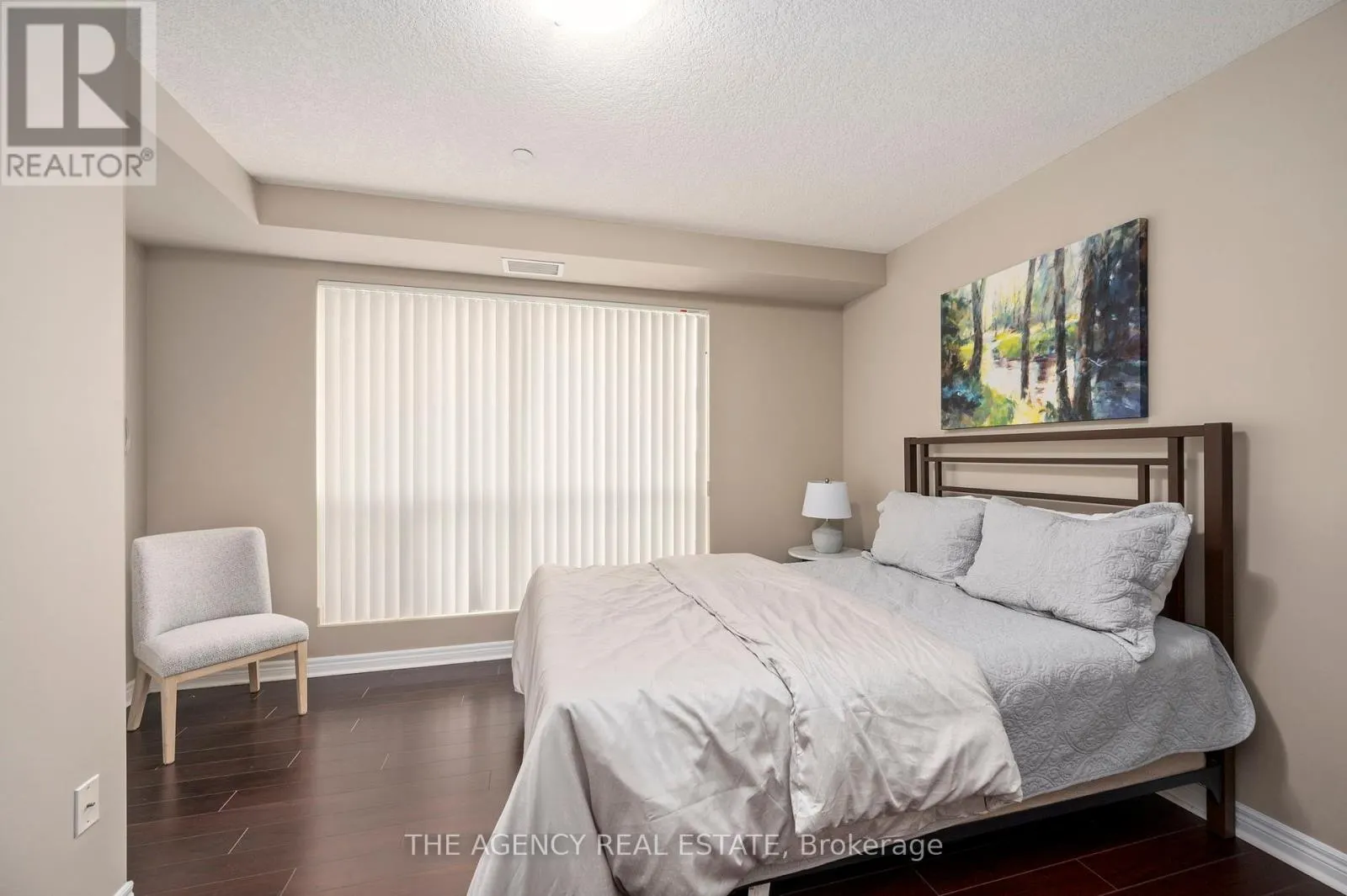 803 - 330 RIDOUT STREET N, #803