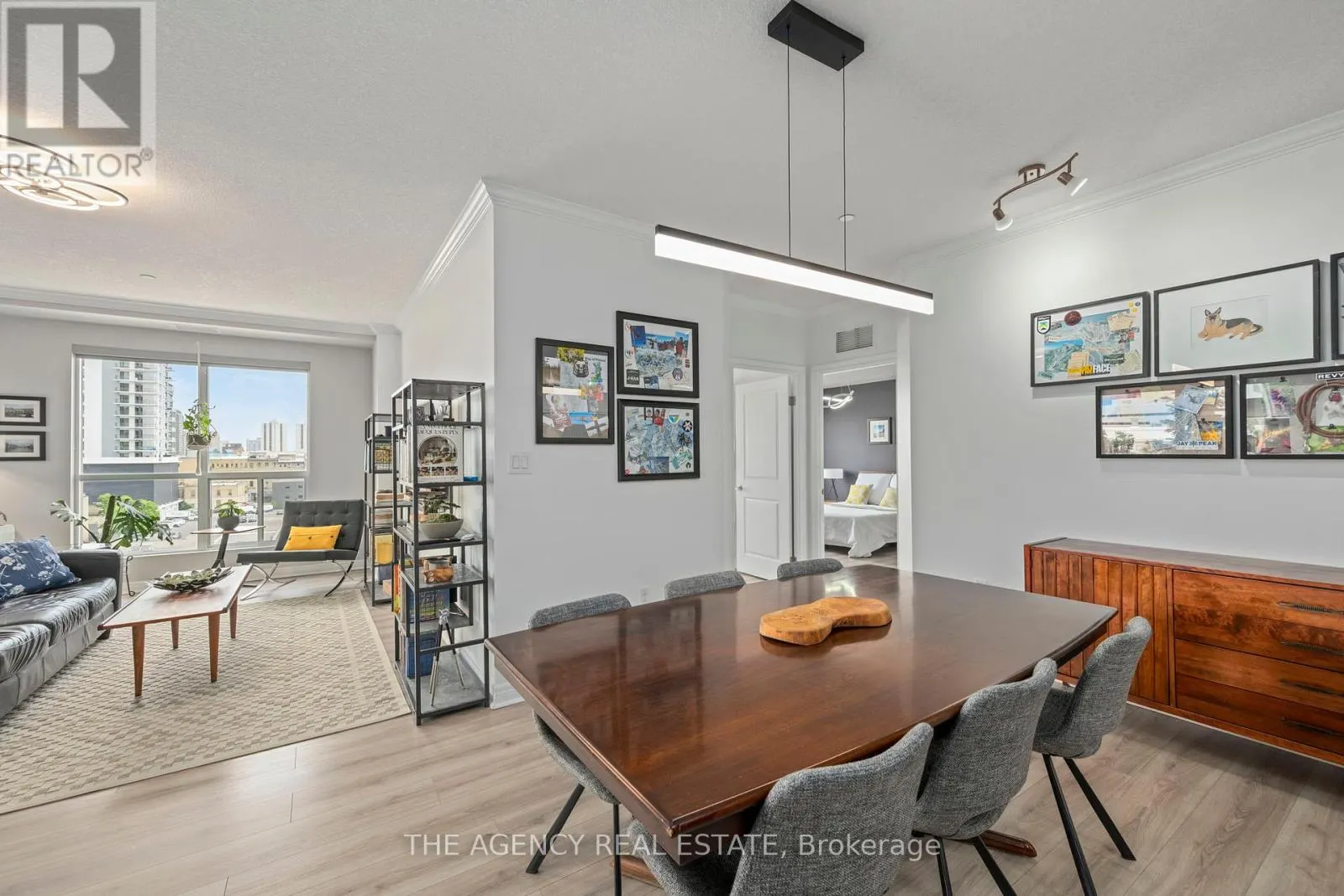 803 - 330 RIDOUT STREET N, #803