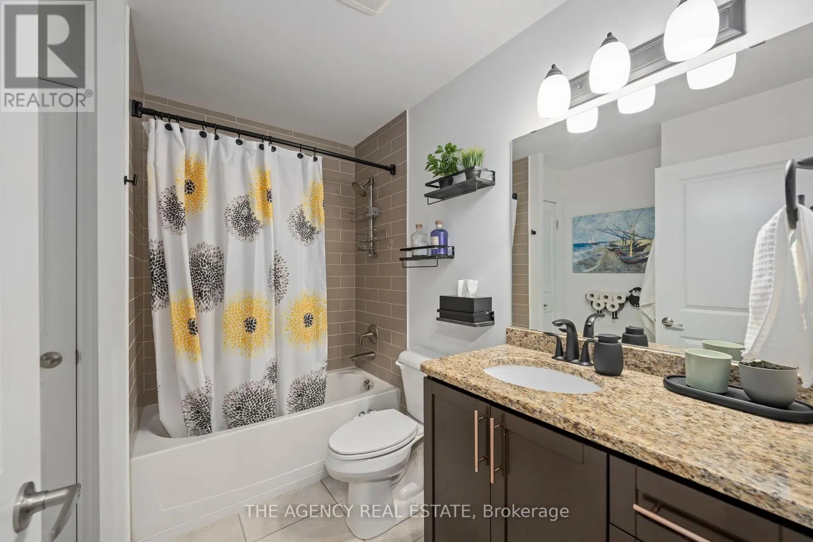 803 - 330 RIDOUT STREET N, #803