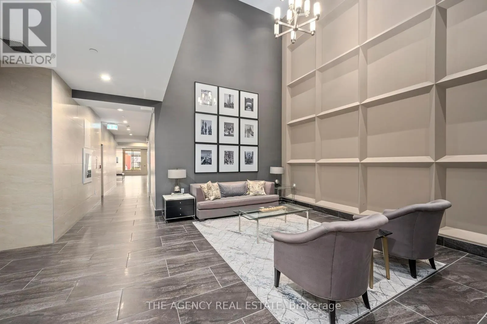 803 - 330 RIDOUT STREET N, #803