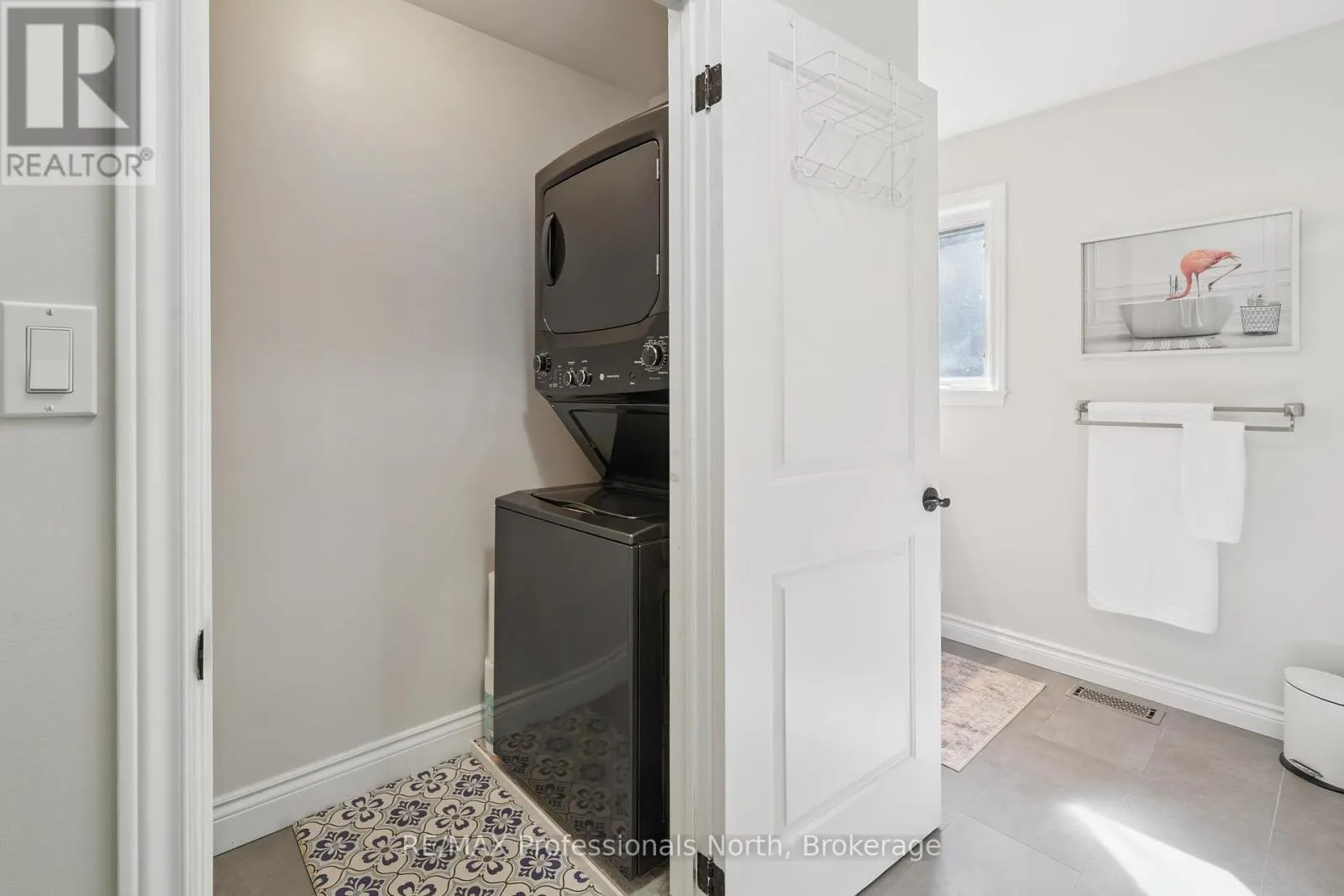 23 THOMAS CRESCENT