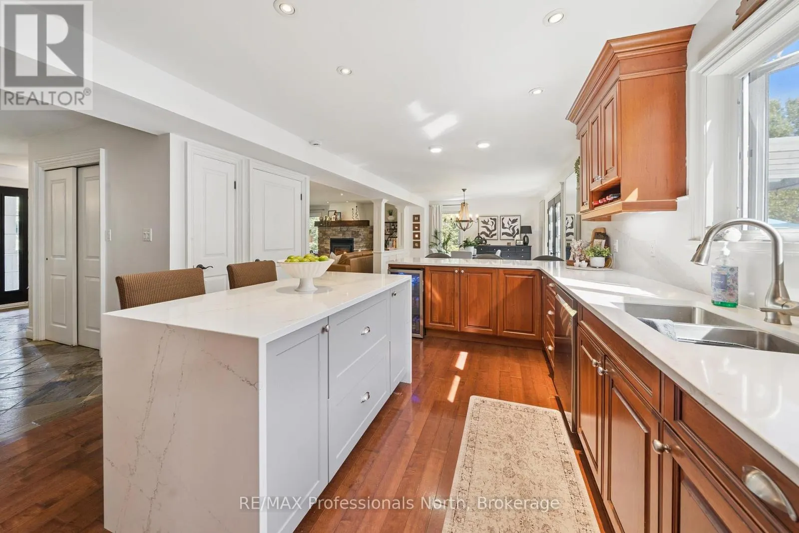 23 THOMAS CRESCENT