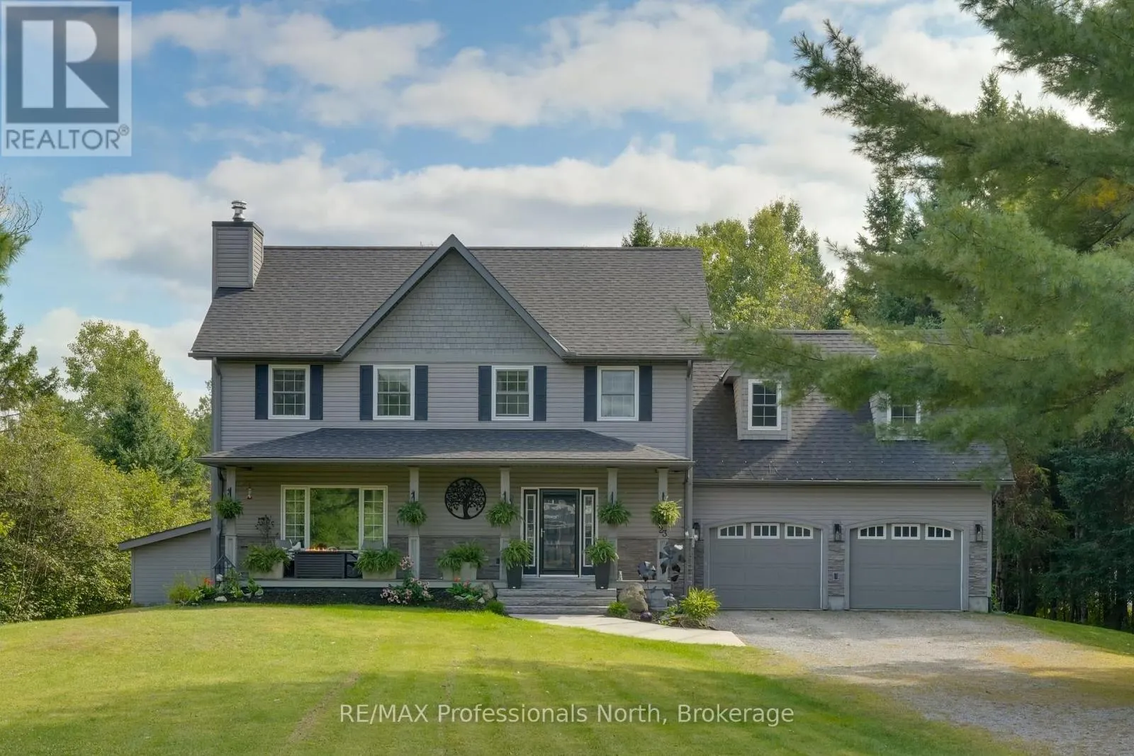 23 THOMAS CRESCENT