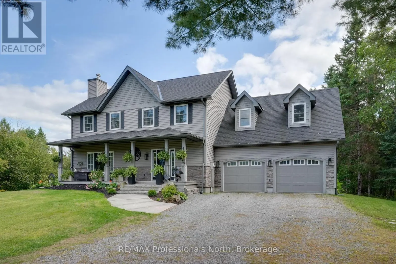 23 THOMAS CRESCENT