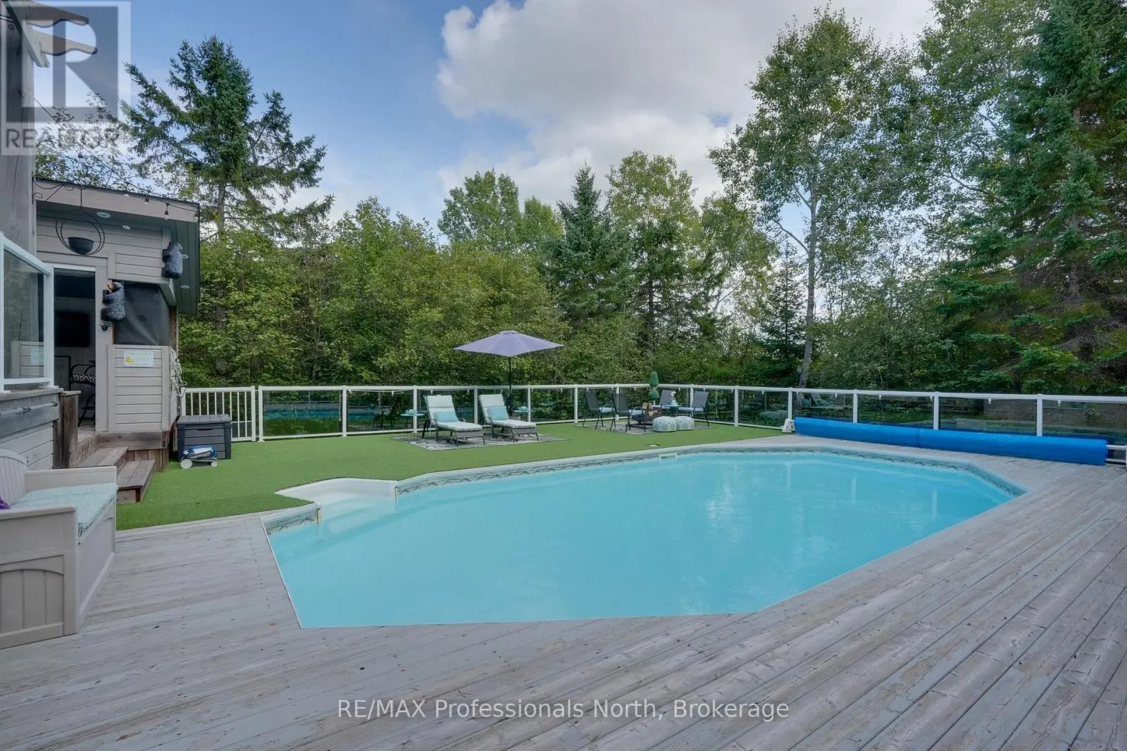 23 THOMAS CRESCENT