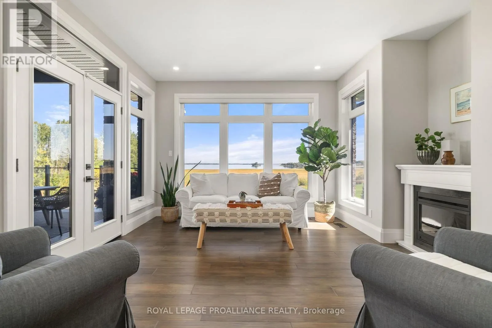 77 NAVIGATION DRIVE