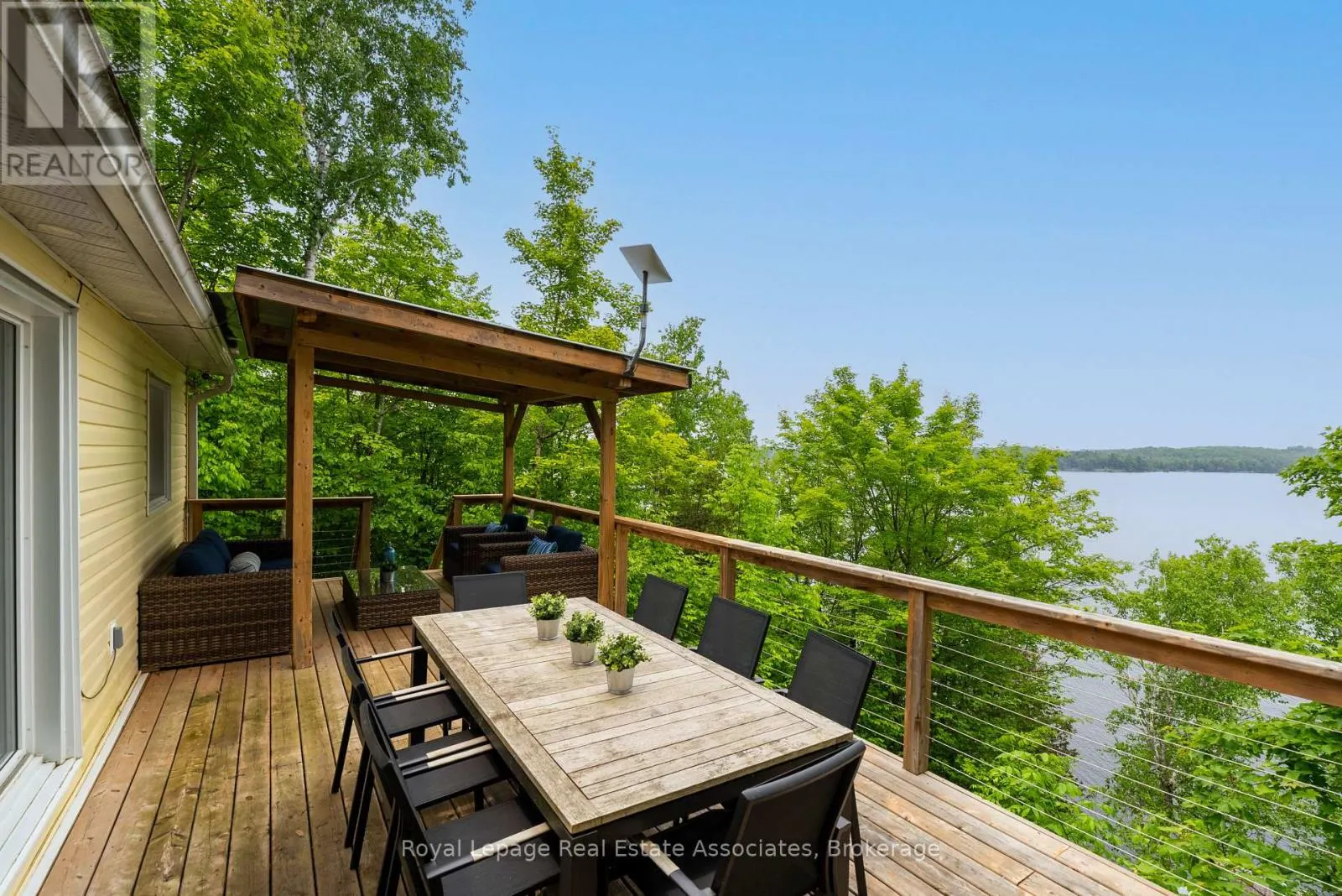 398 GILBERT BAY LANE