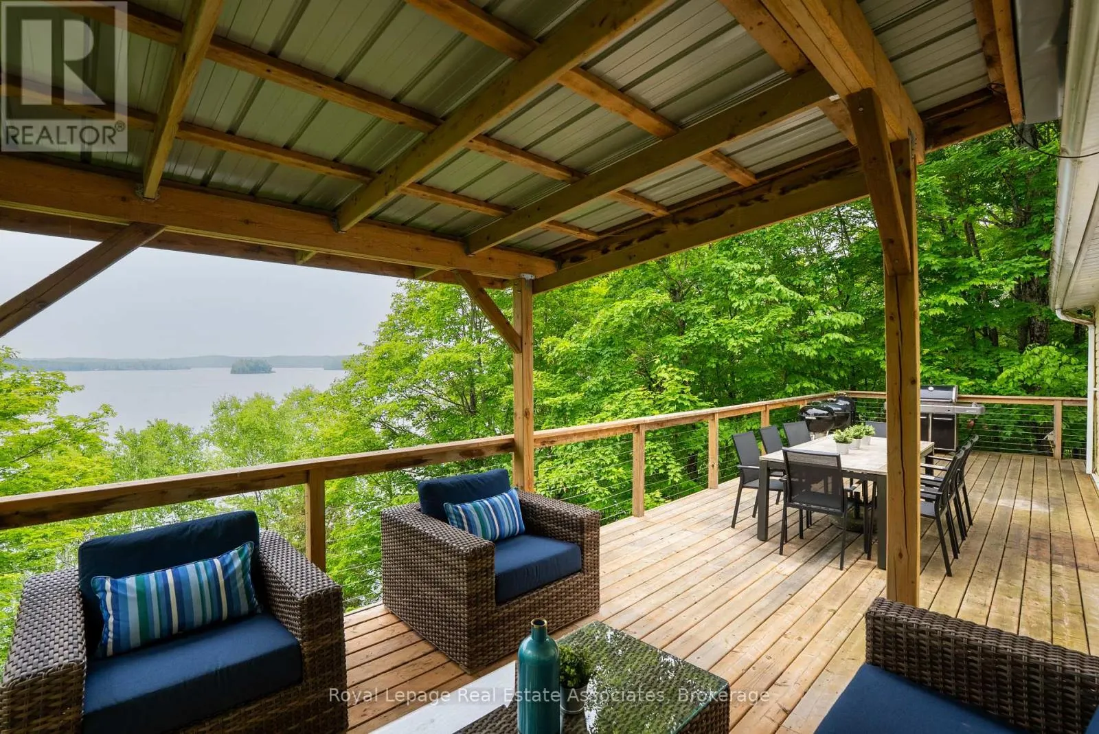 398 GILBERT BAY LANE