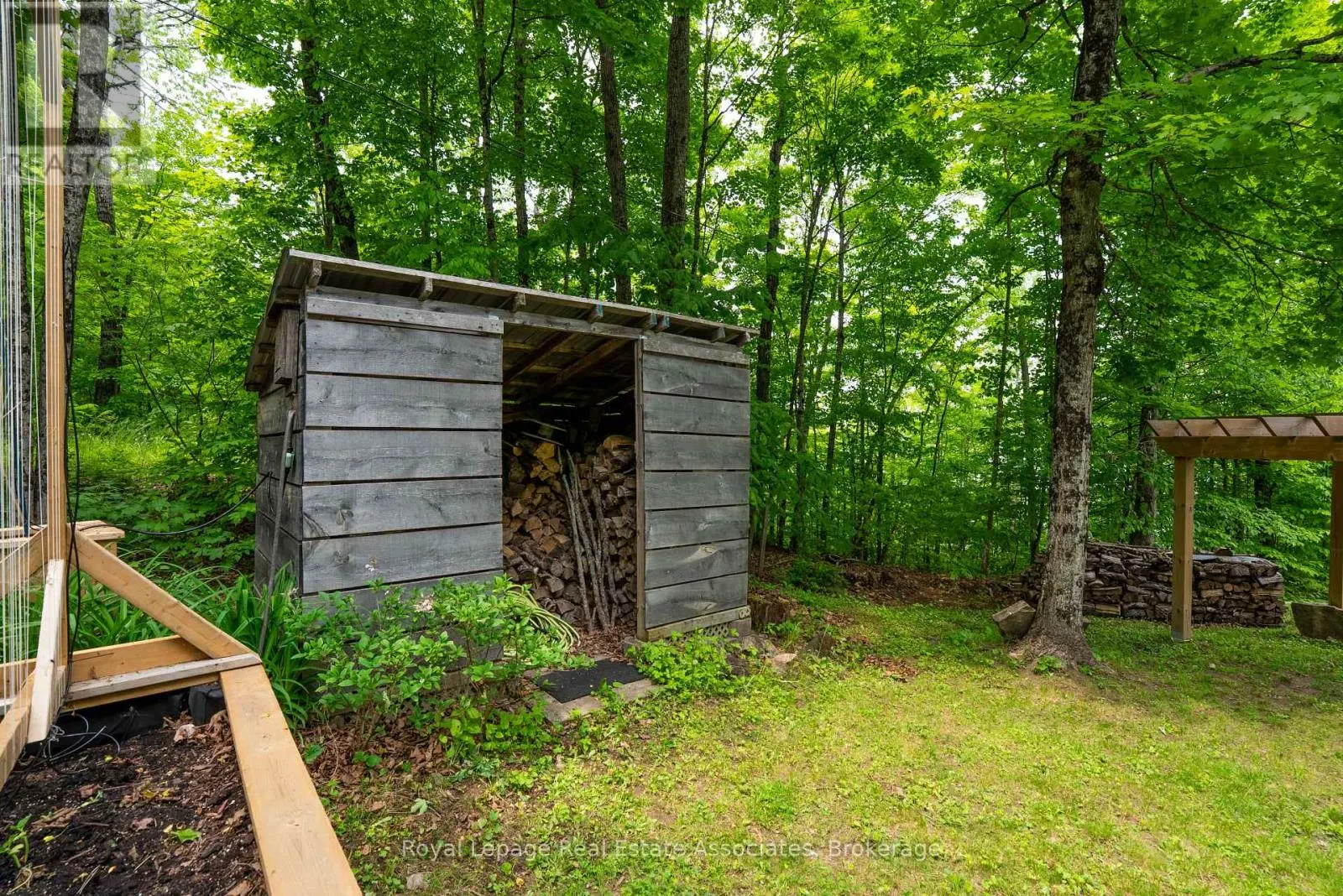 398 GILBERT BAY LANE