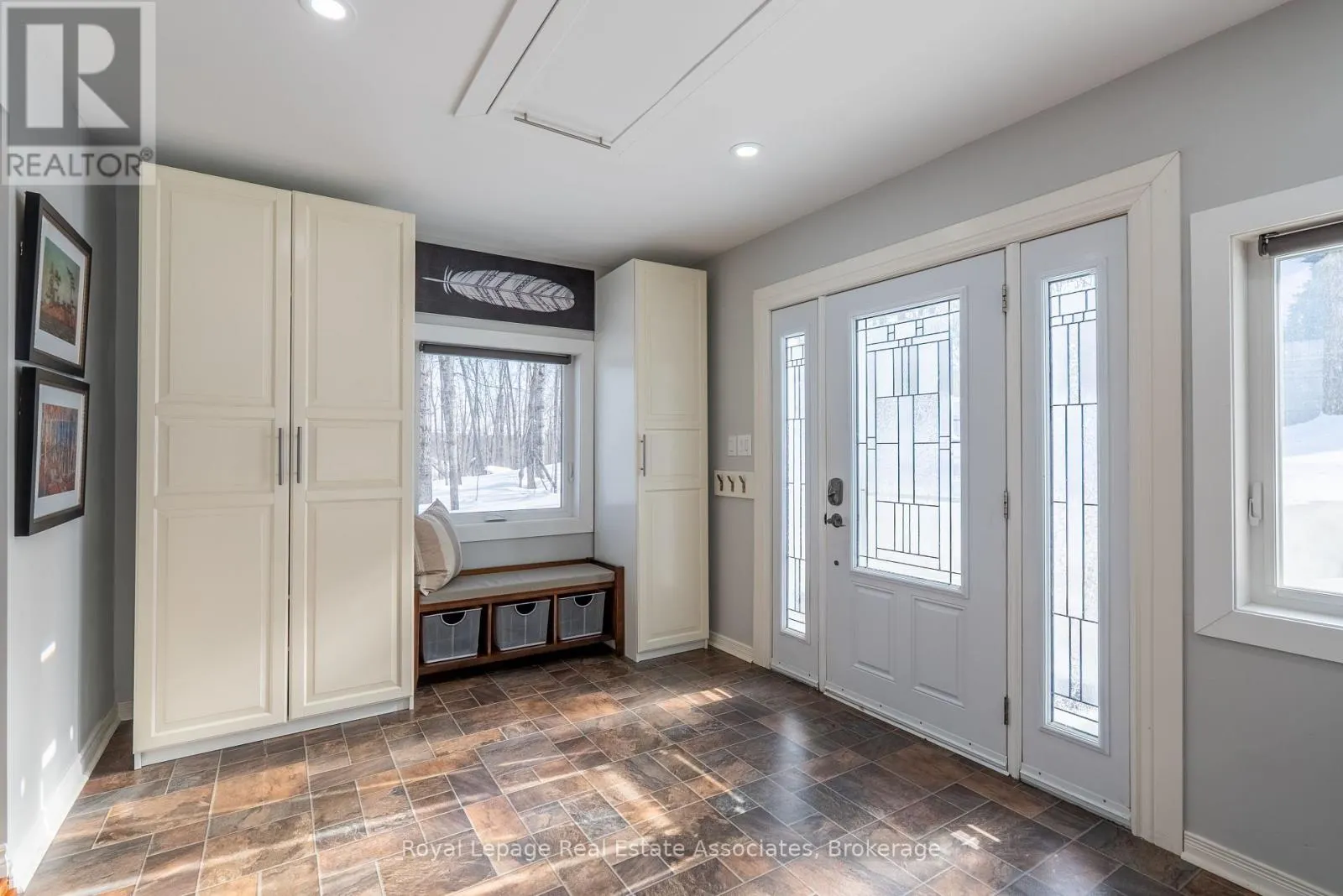 398 GILBERT BAY LANE
