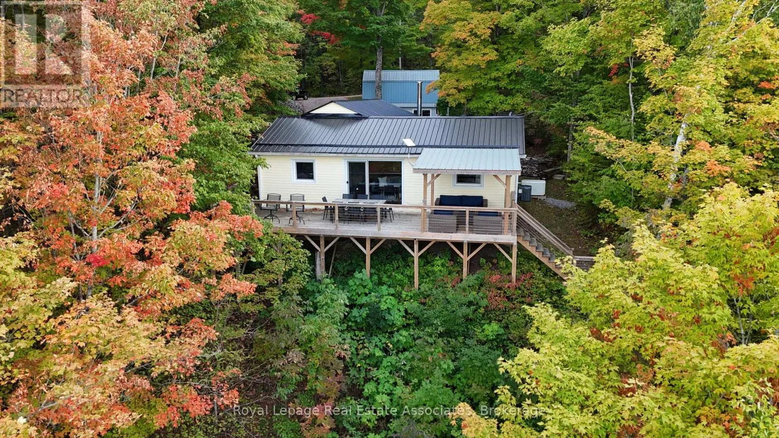 398 GILBERT BAY LANE