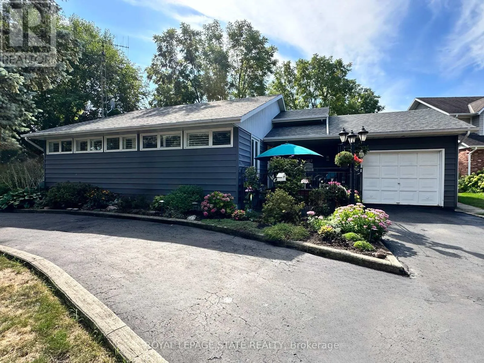 102 JARRETT PLACE