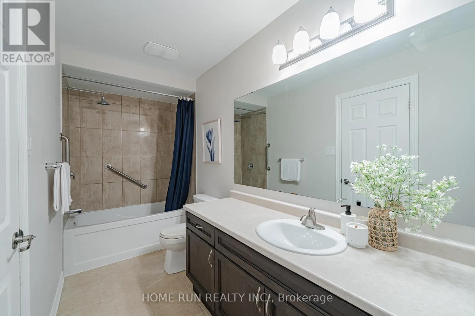 88 BUFFALOGRASS CRESCENT