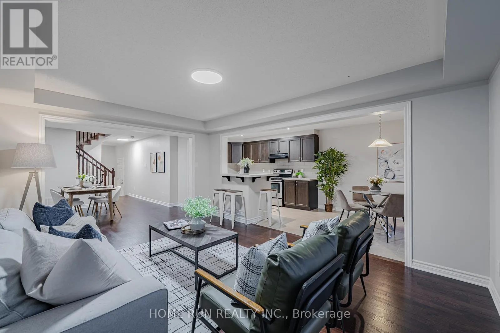 88 BUFFALOGRASS CRESCENT