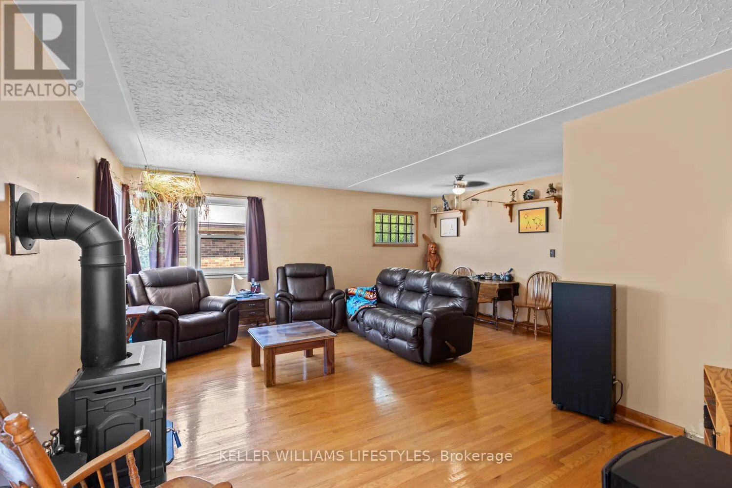 1528 MCLARENWOOD TERRACE