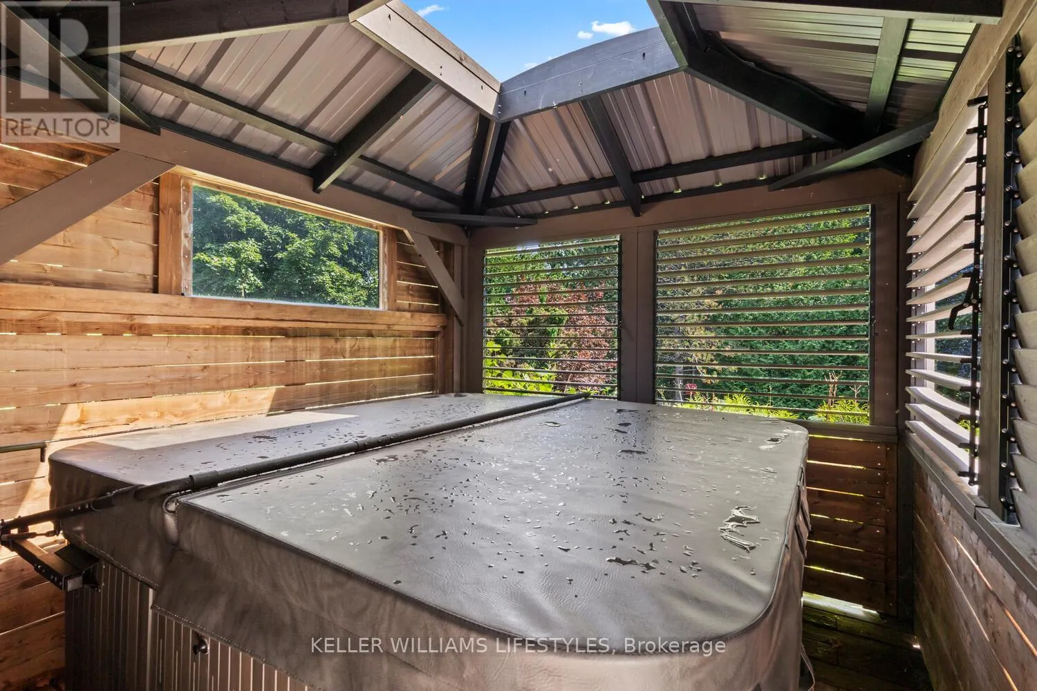 1528 MCLARENWOOD TERRACE