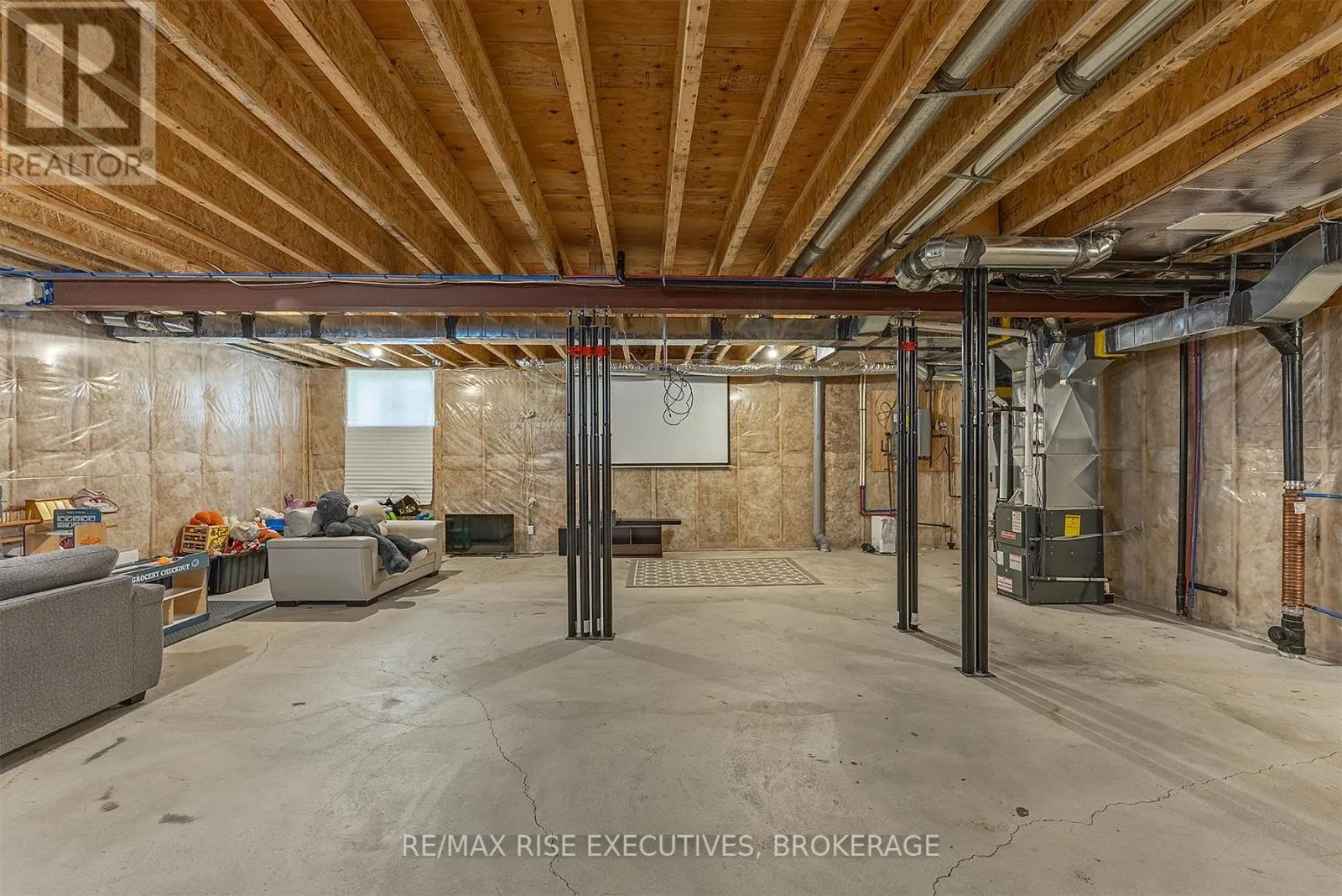 1514 SHIRA DRIVE