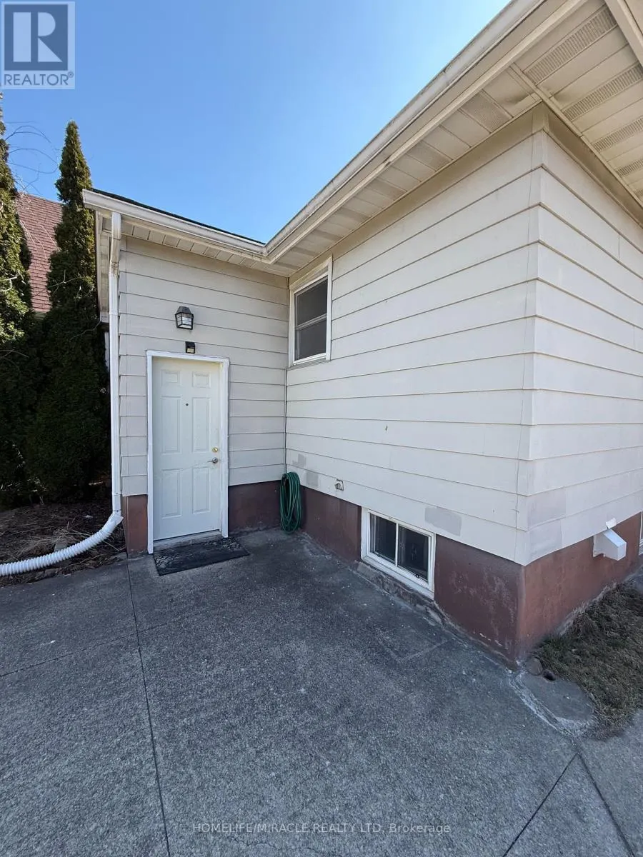 11 GARNET STREET