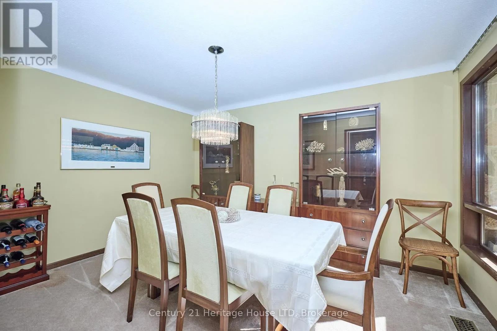38 MELROSE DRIVE