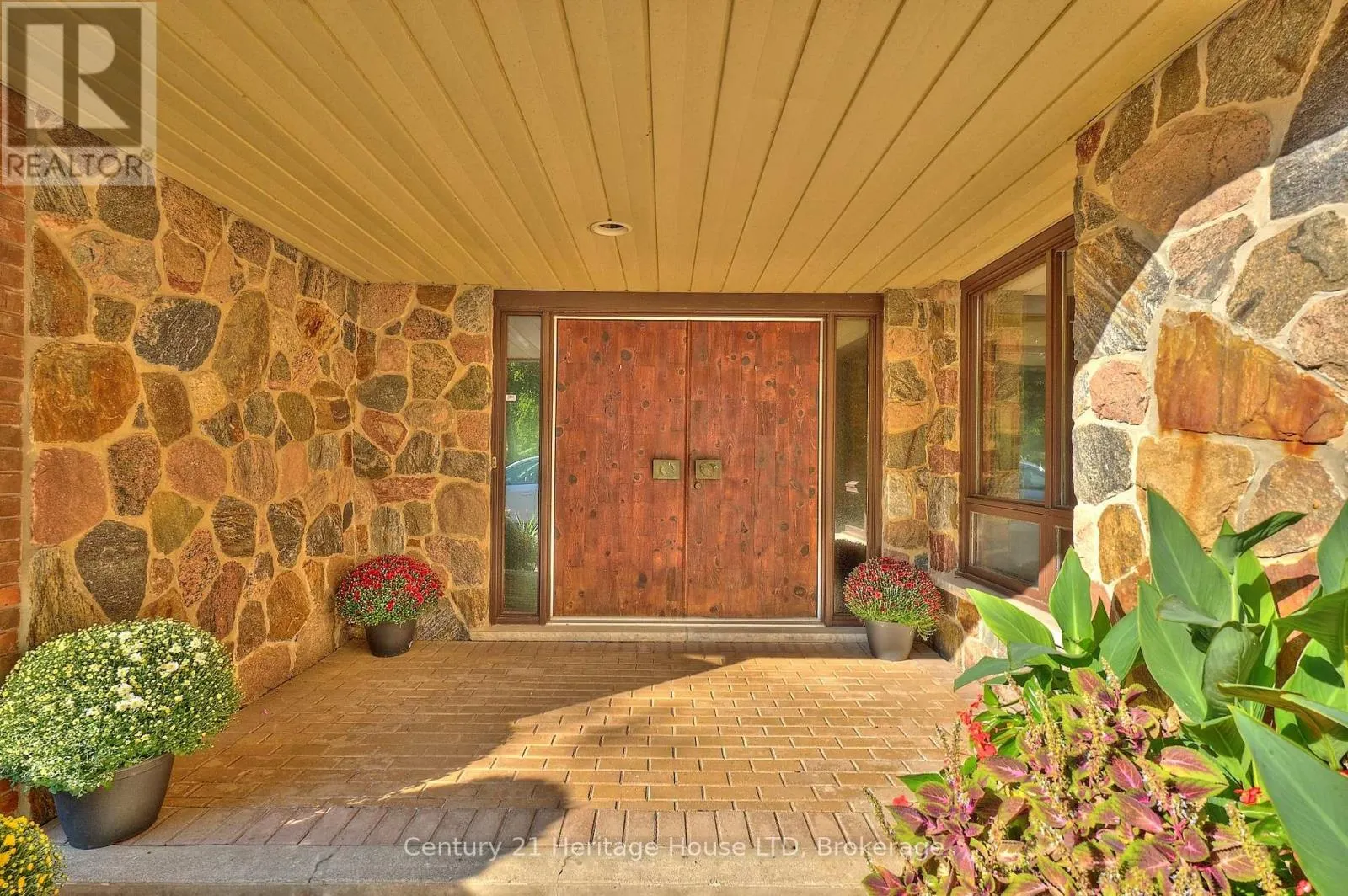 38 MELROSE DRIVE