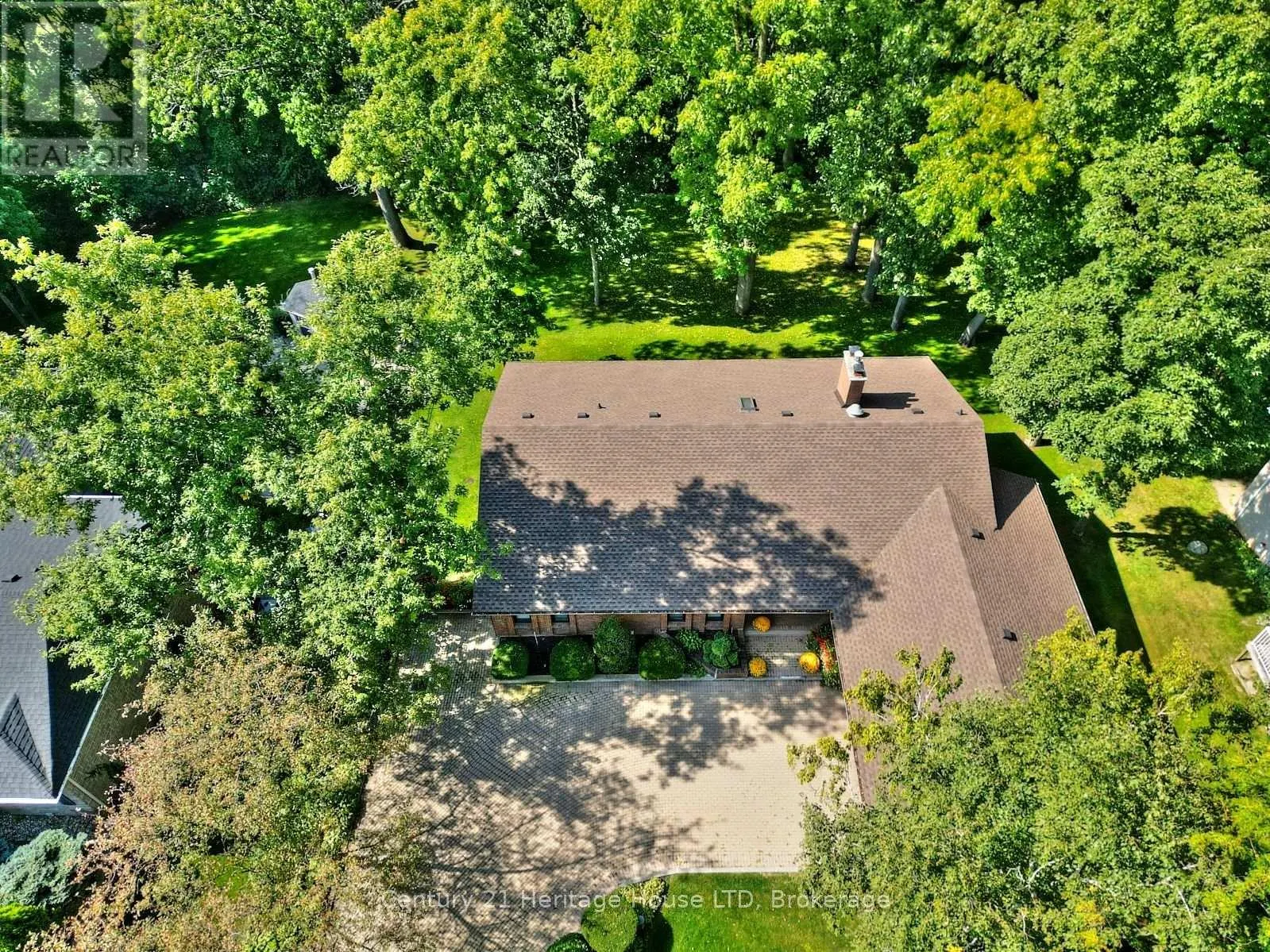 38 MELROSE DRIVE