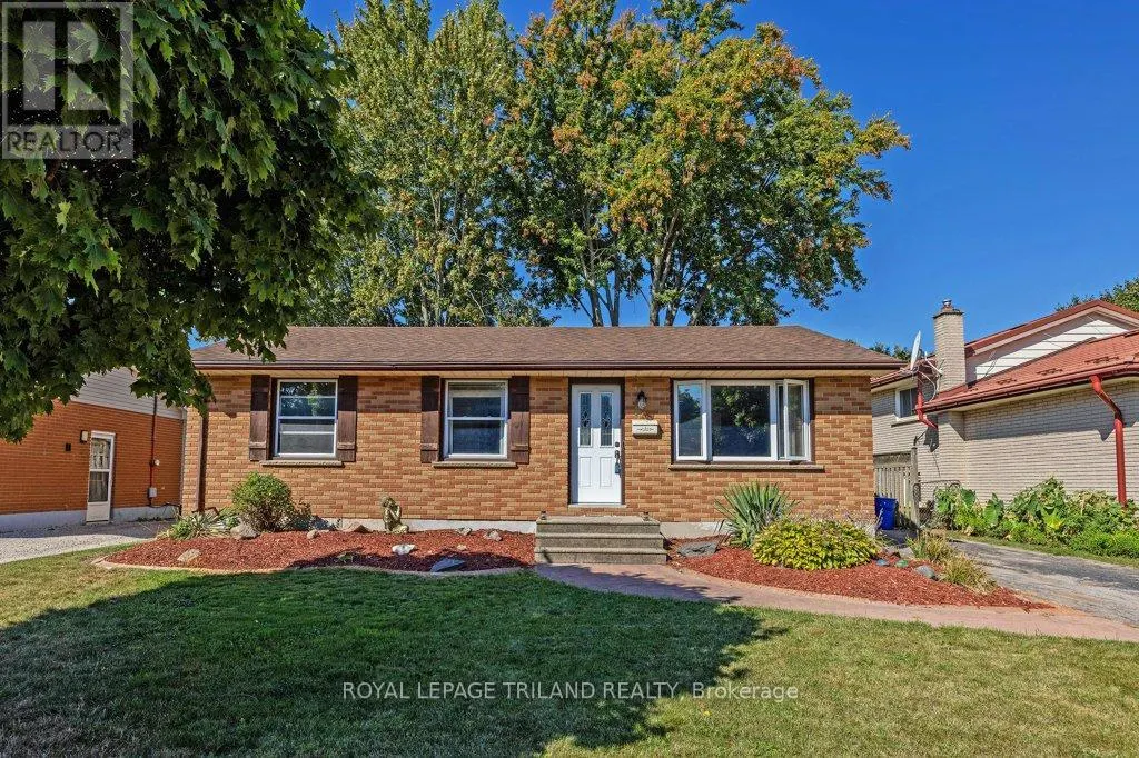 17 VANBUSKIRK DRIVE