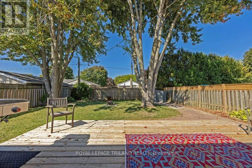 17 VANBUSKIRK DRIVE