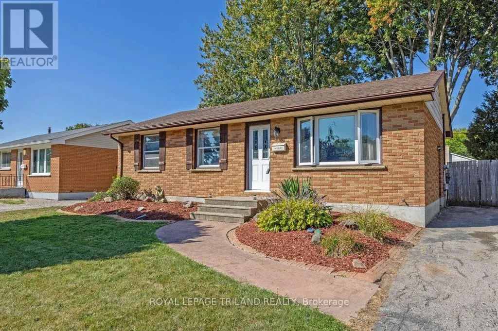 17 VANBUSKIRK DRIVE
