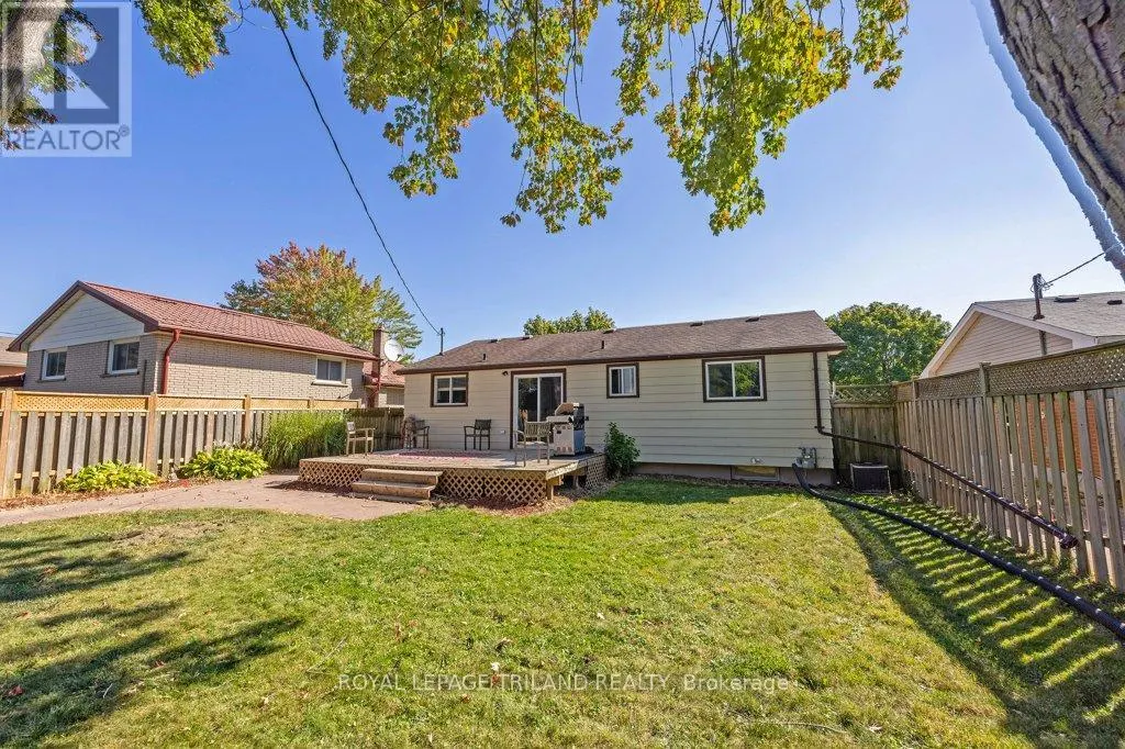 17 VANBUSKIRK DRIVE