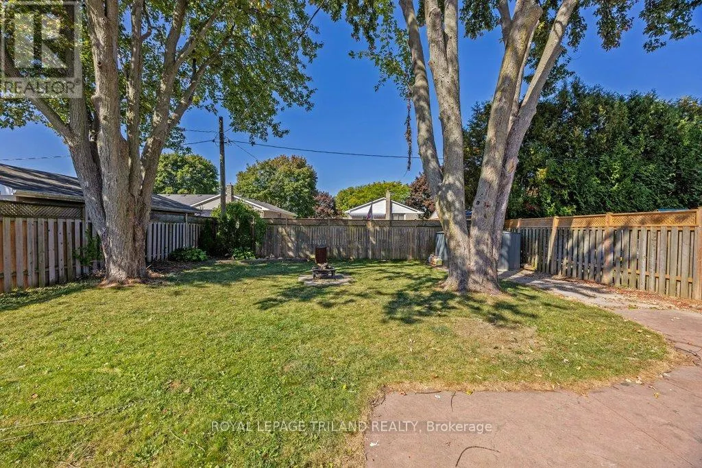 17 VANBUSKIRK DRIVE