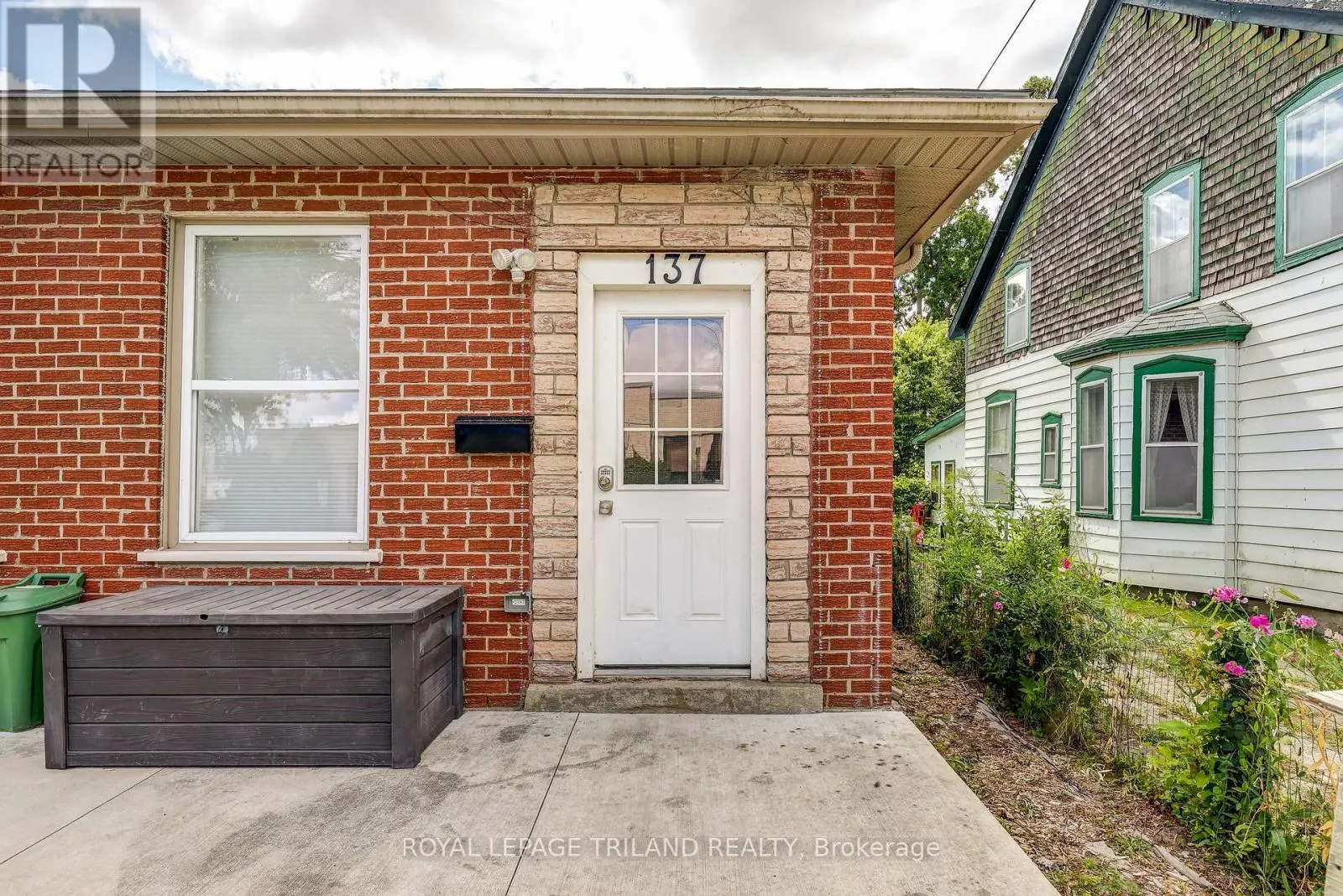 137 ANN STREET
