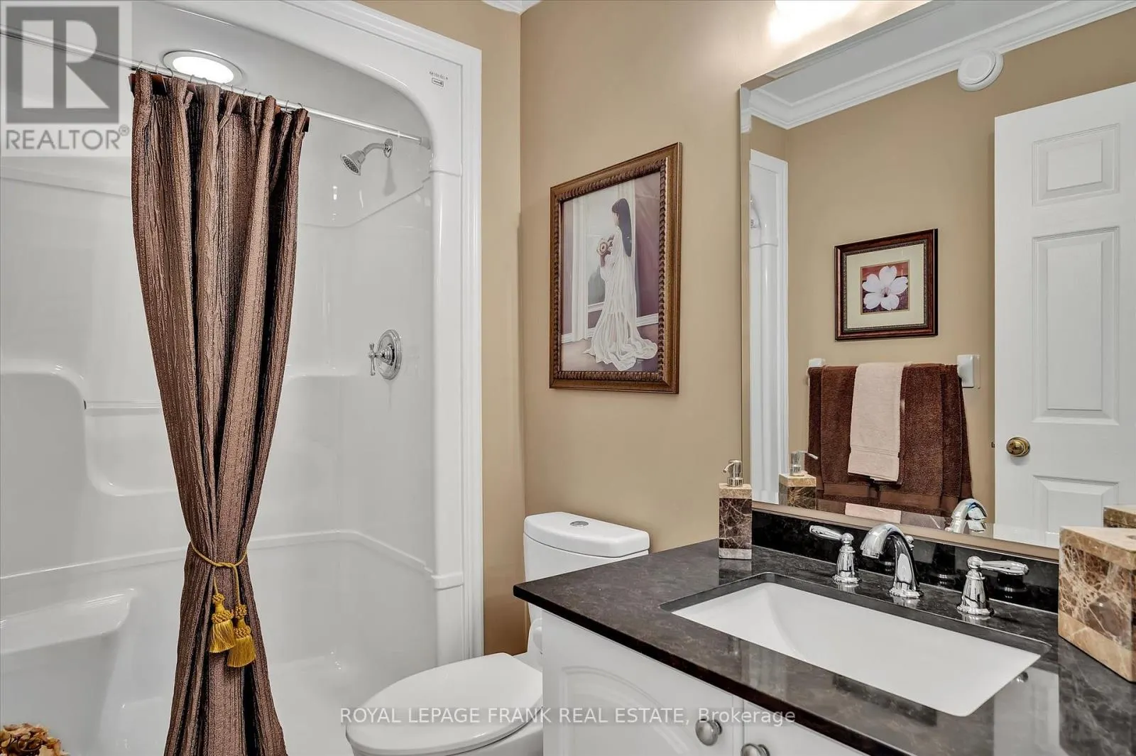 42 HUNTINGWOOD CRESCENT