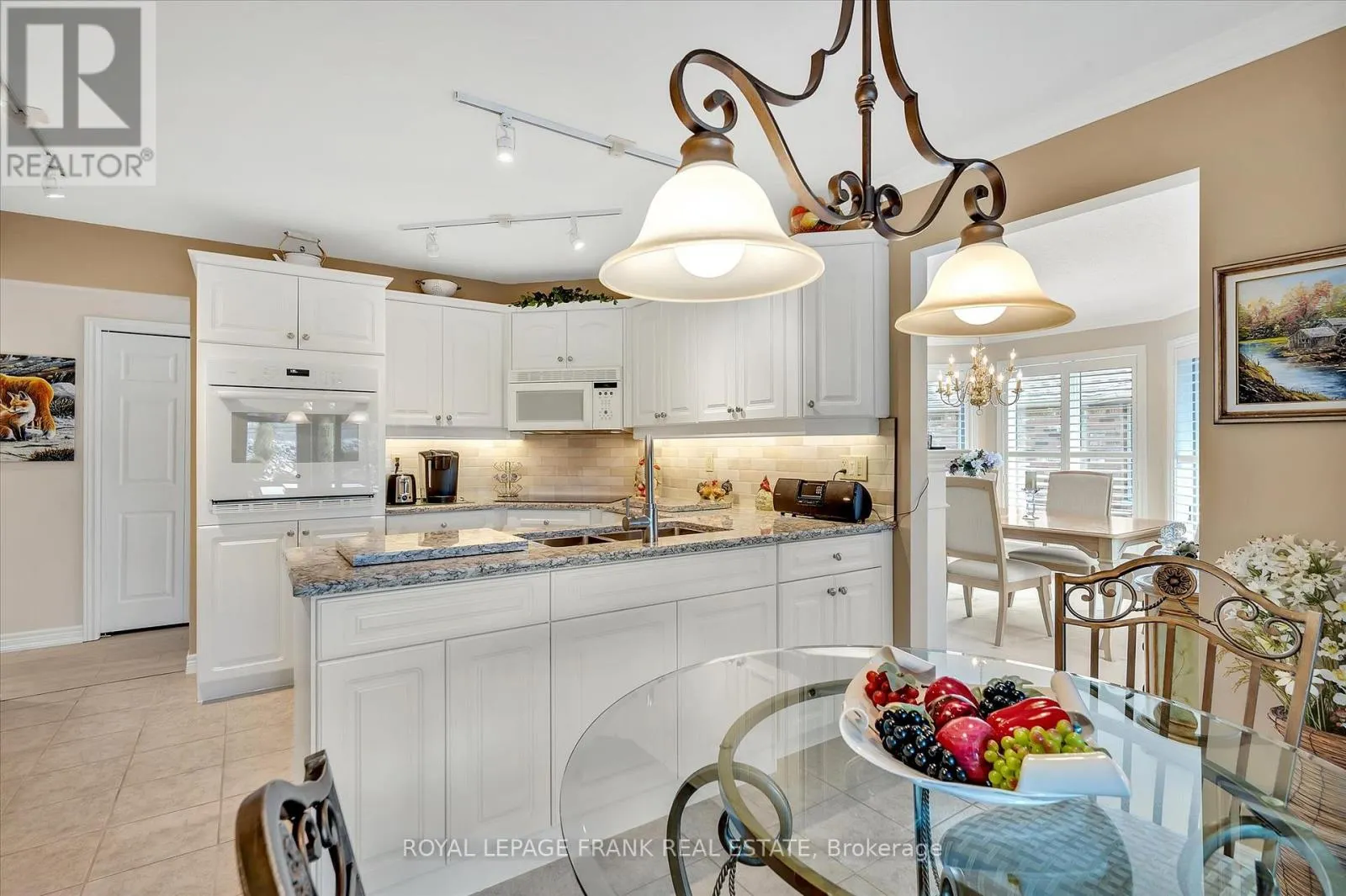 42 HUNTINGWOOD CRESCENT