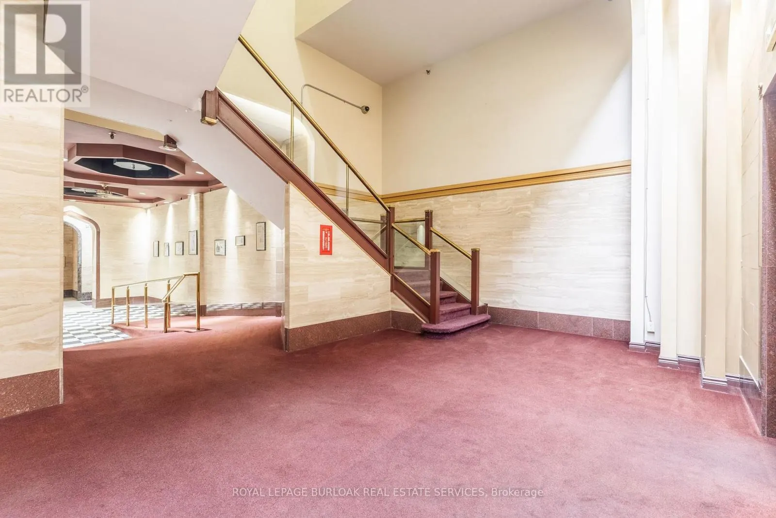 509 - 36 JAMES STREET S