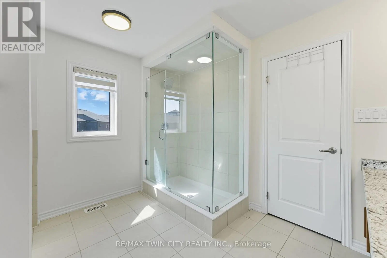 23 WHITTON DRIVE