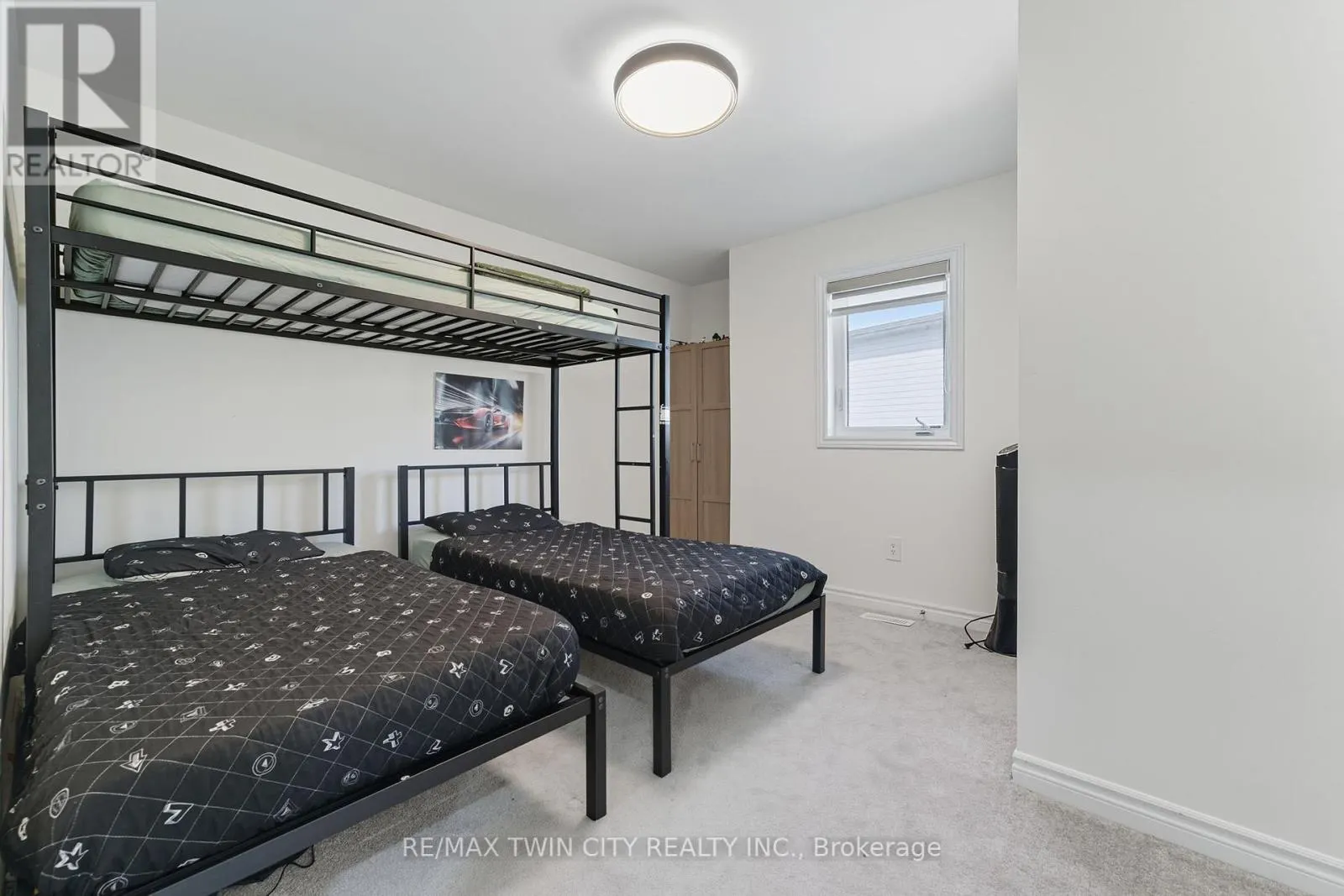 23 WHITTON DRIVE