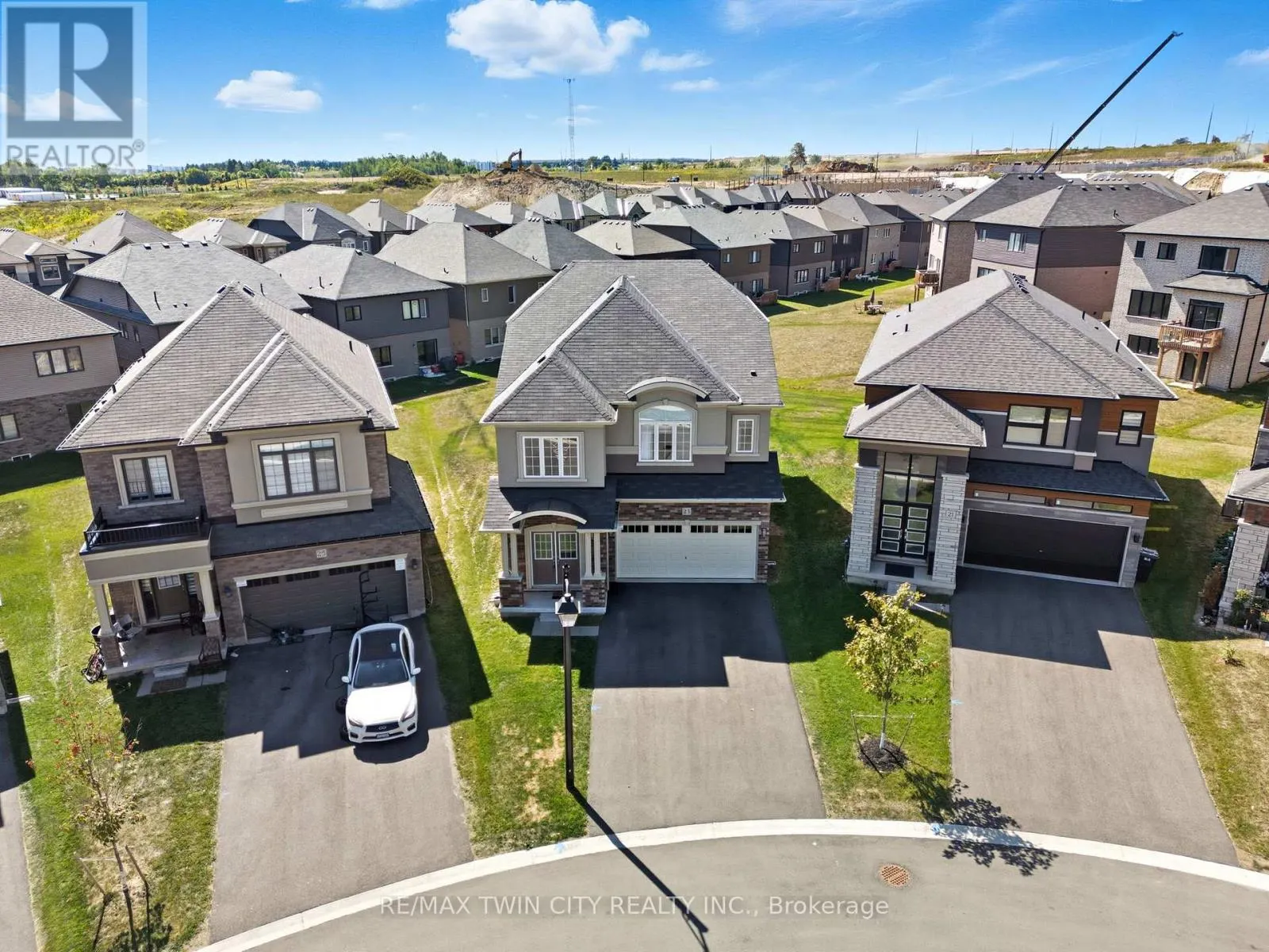 23 WHITTON DRIVE
