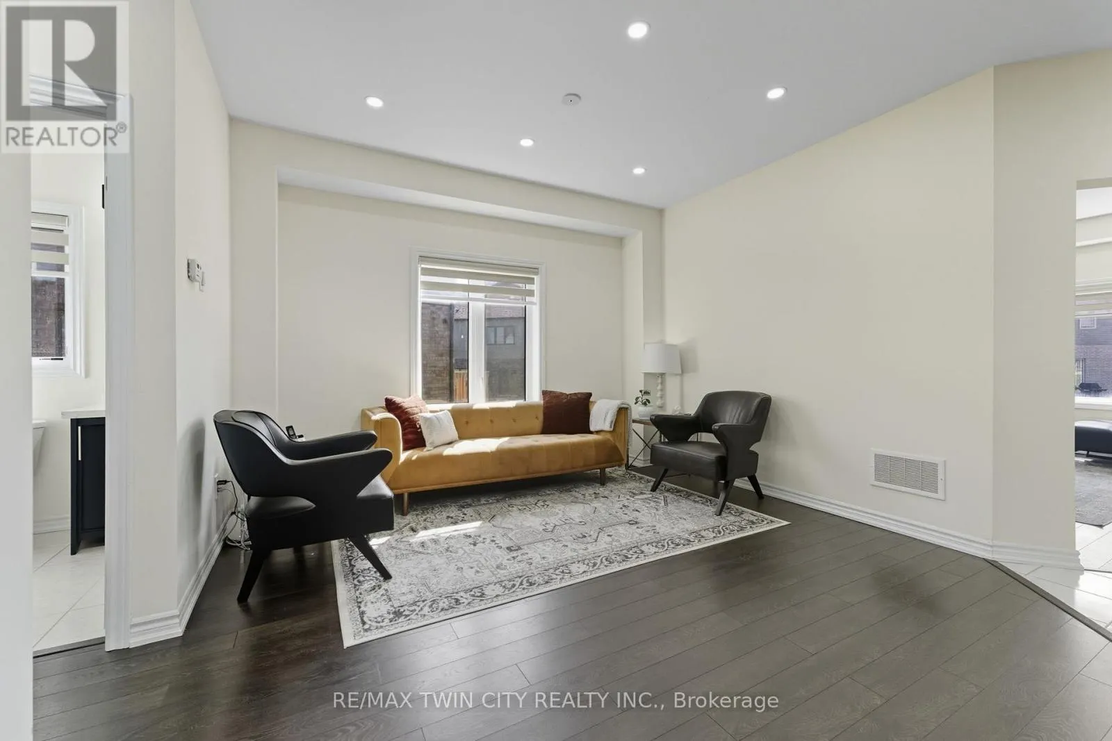23 WHITTON DRIVE