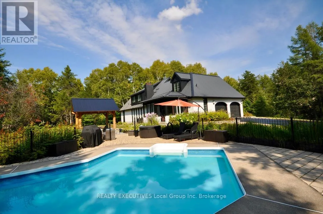 1 SPRINGDALE DRIVE