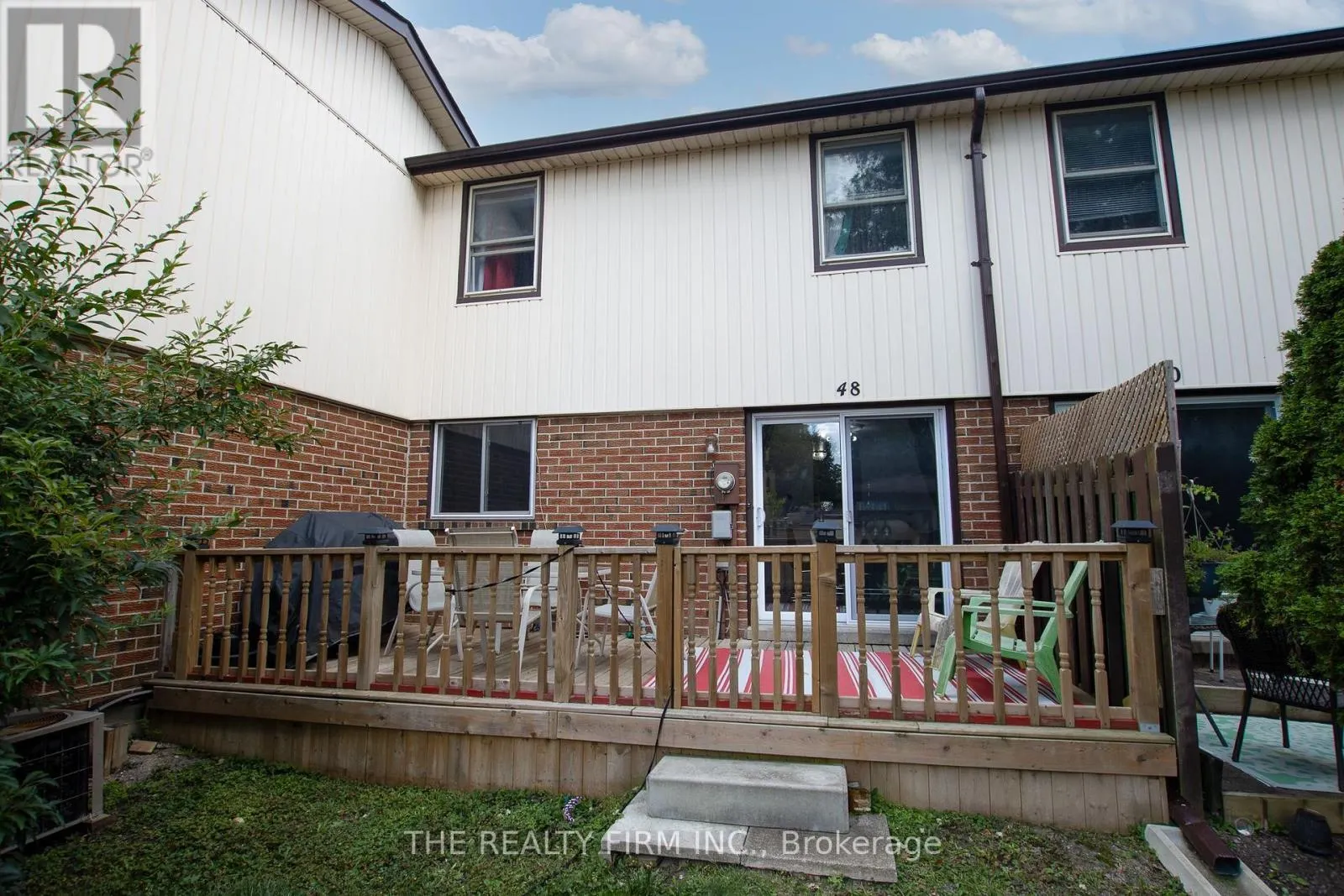 48 - 971 ADELAIDE STREET, #48
