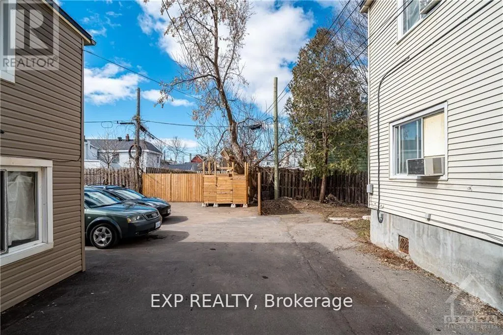 3 - 358 BOOTH STREET