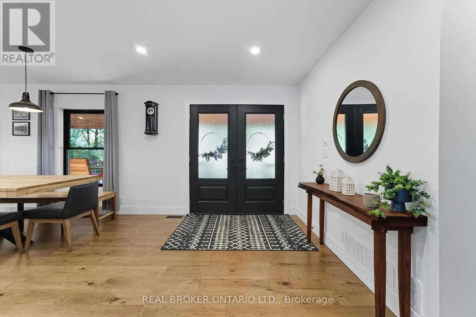 115 LAKESHORE ROAD RR 2 ROAD
