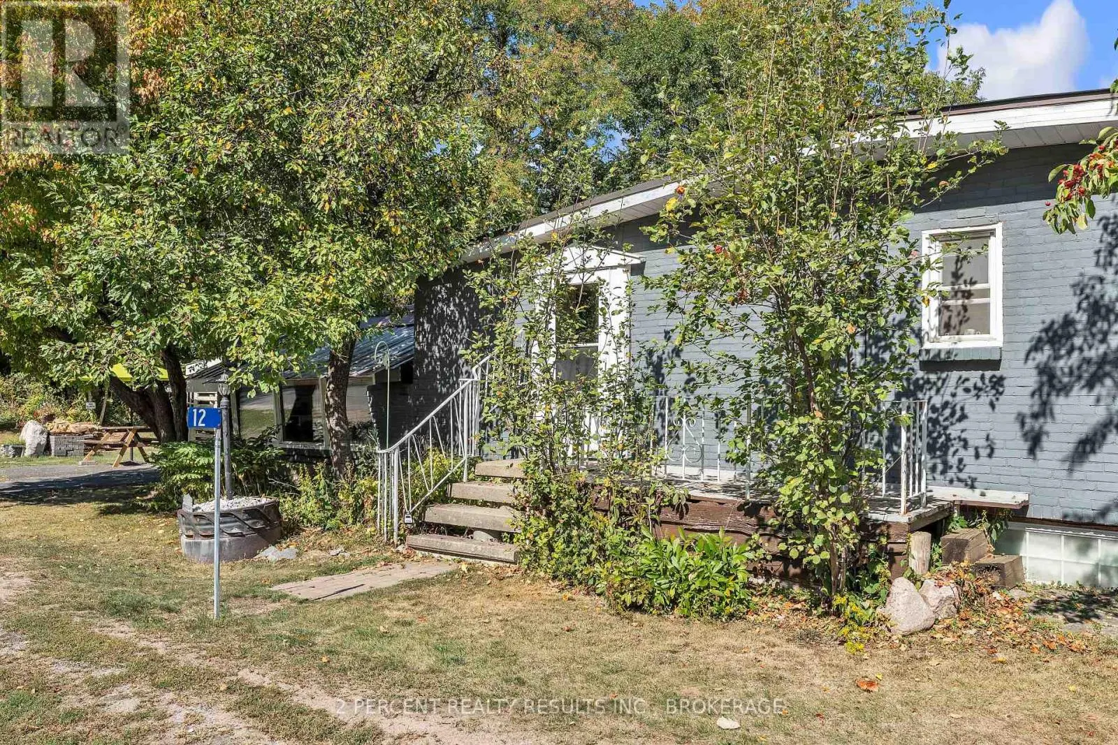 12 LUFFMAN ROAD