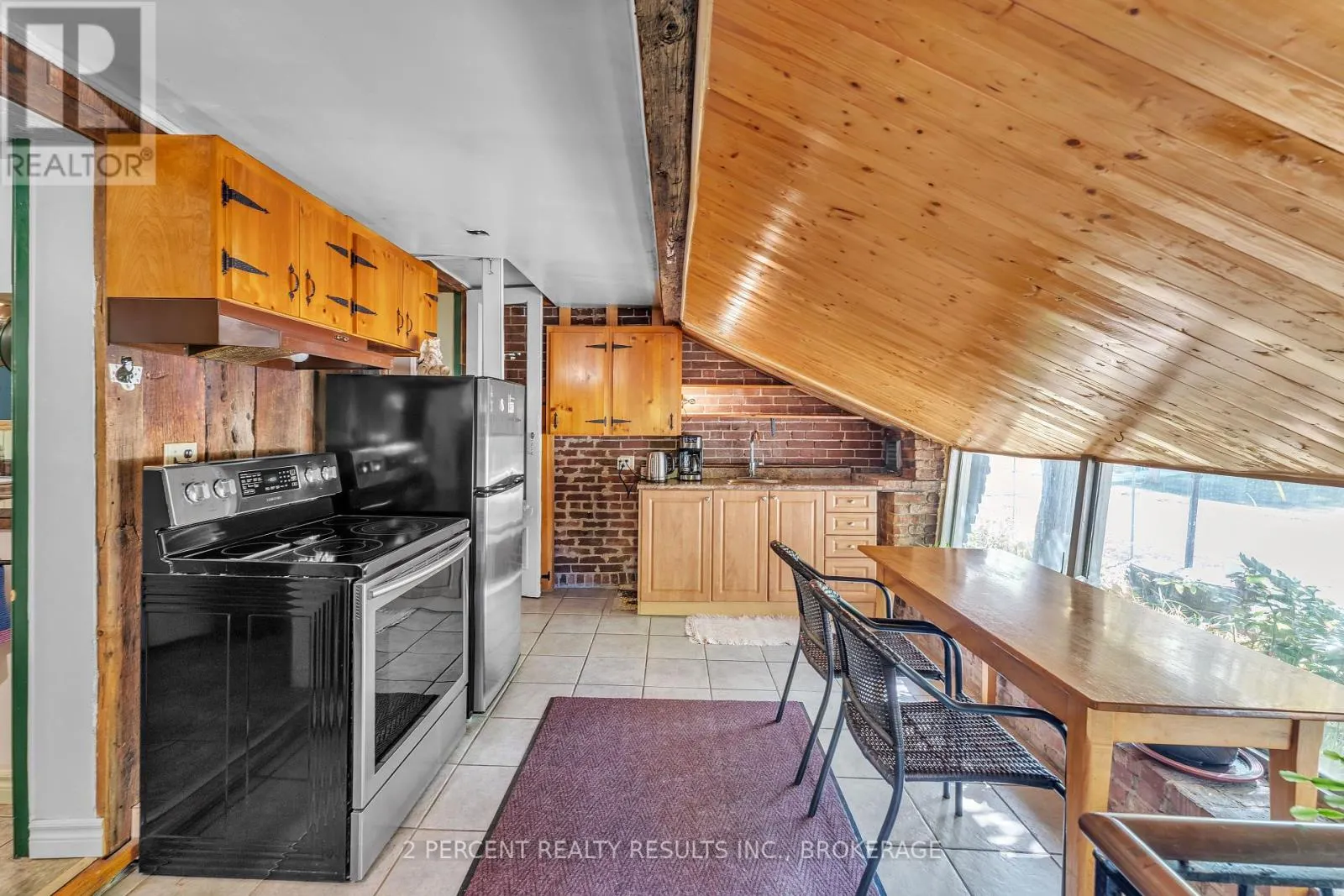 12 LUFFMAN ROAD