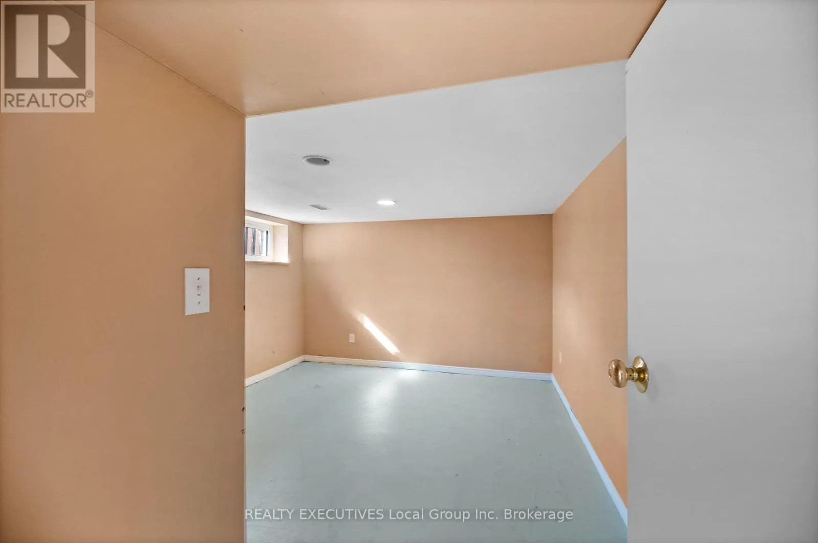133 FIFTH AVENUE E